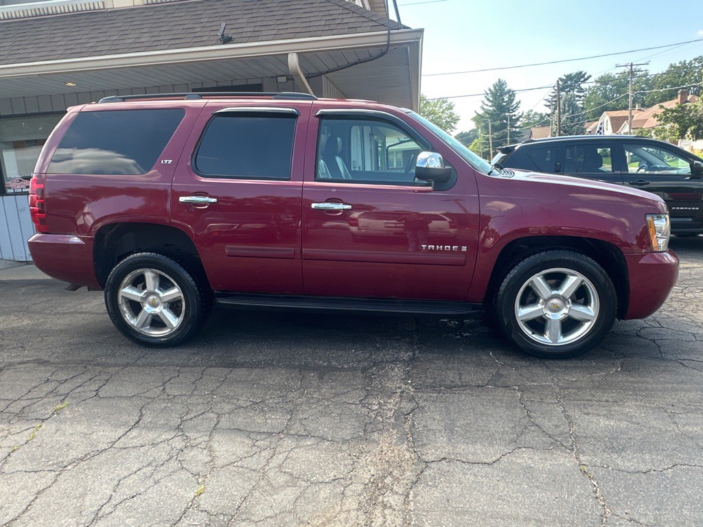 2007 Chevrolet Tahoe Image 3
