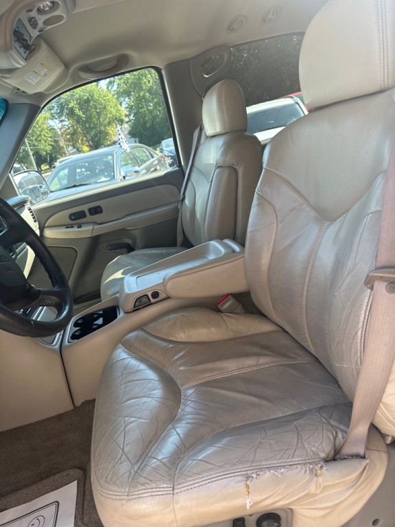 2001 GMC Yukon Image 5