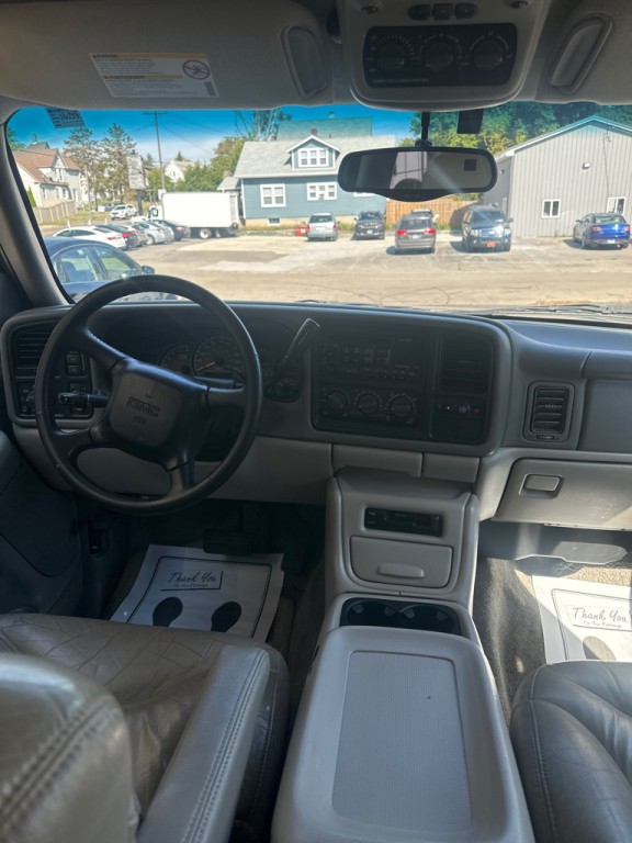 2001 GMC Yukon Image 7