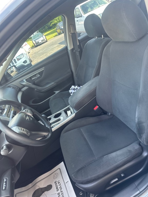2015 Nissan Altima Image 5