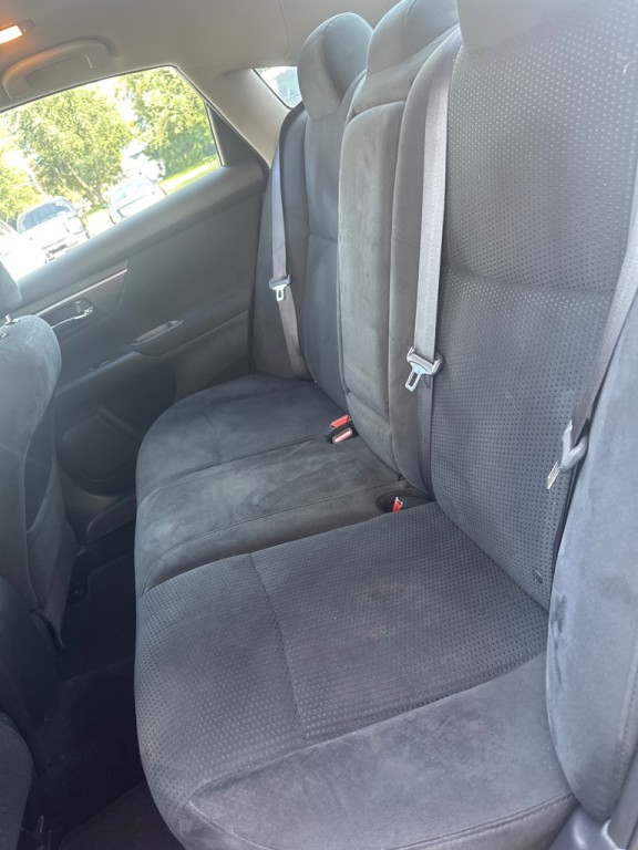 2015 Nissan Altima Image 6