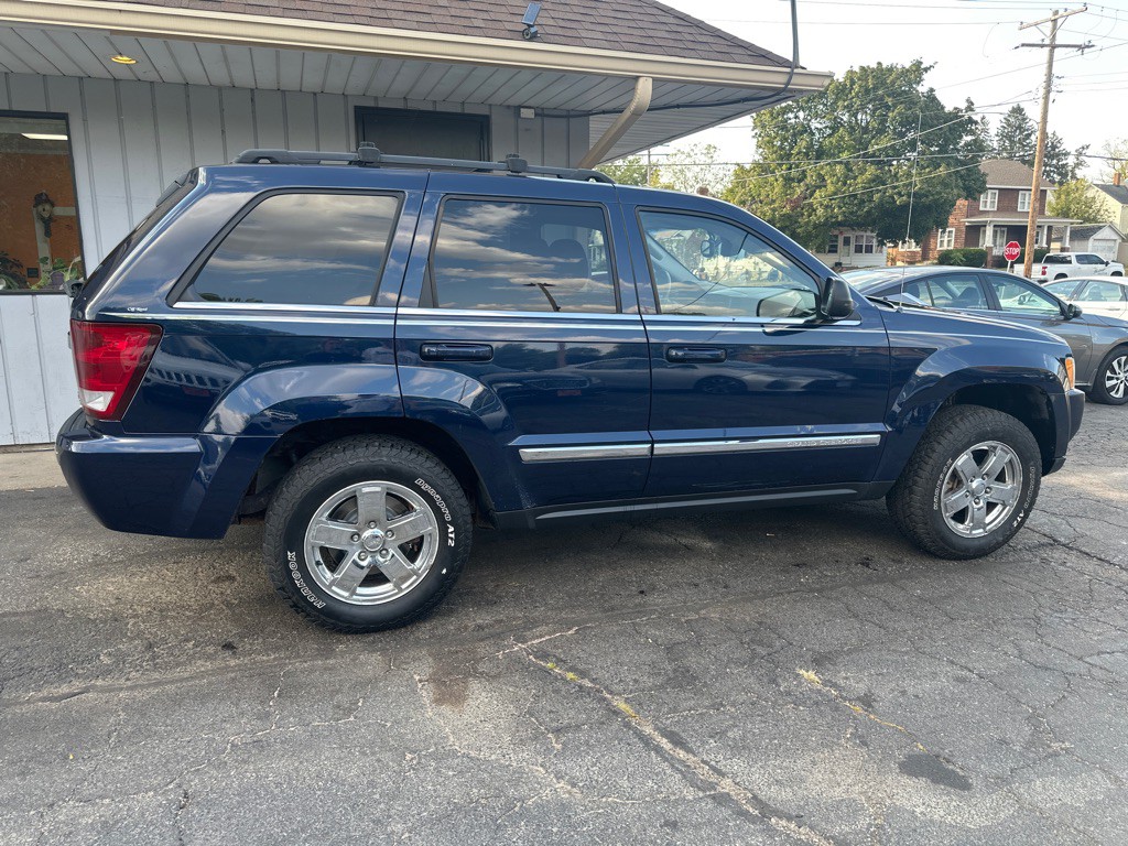2005 Jeep Grand Cherokee Image 3
