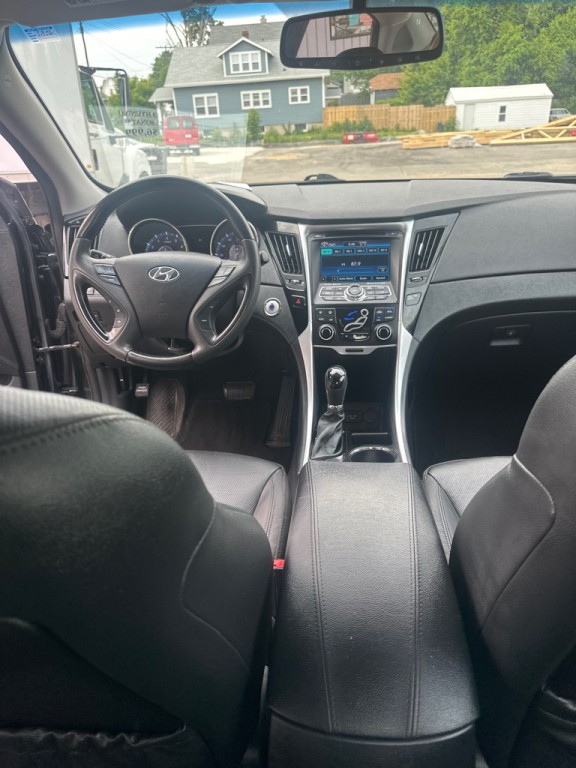 2013 Hyundai Sonata Image 7