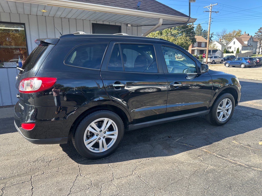 2011 Hyundai Santa Fe Image 3