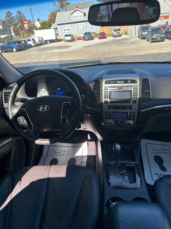 2011 Hyundai Santa Fe Image 7