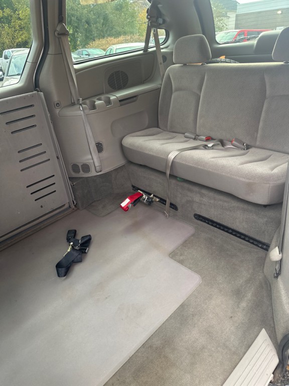 2002 Dodge Grand Caravan Image 7