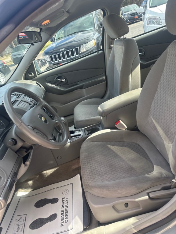 2008 Chevrolet Malibu Image 5