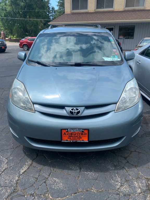 2006 Toyota Sienna Image 2