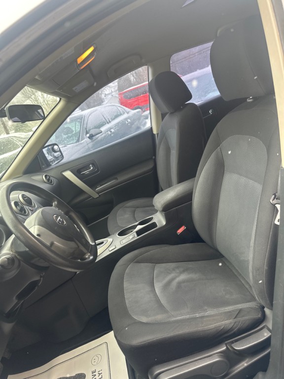 2013 Nissan Rogue Image 5