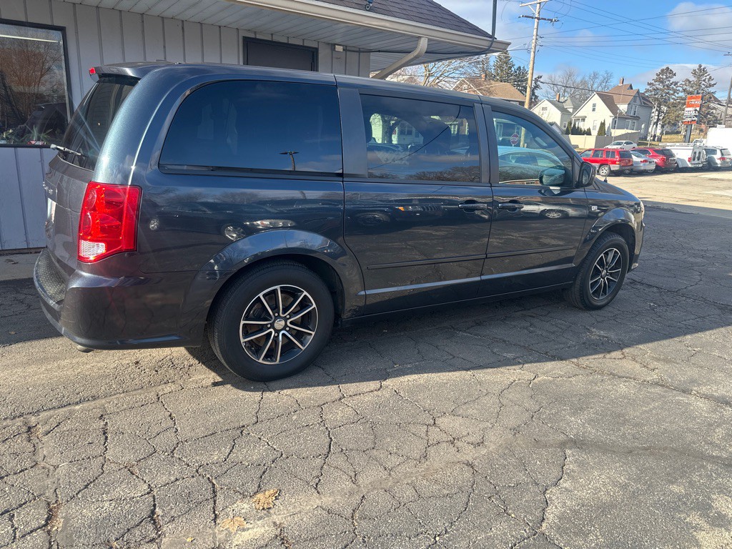 2014 Dodge Grand Caravan Image 3