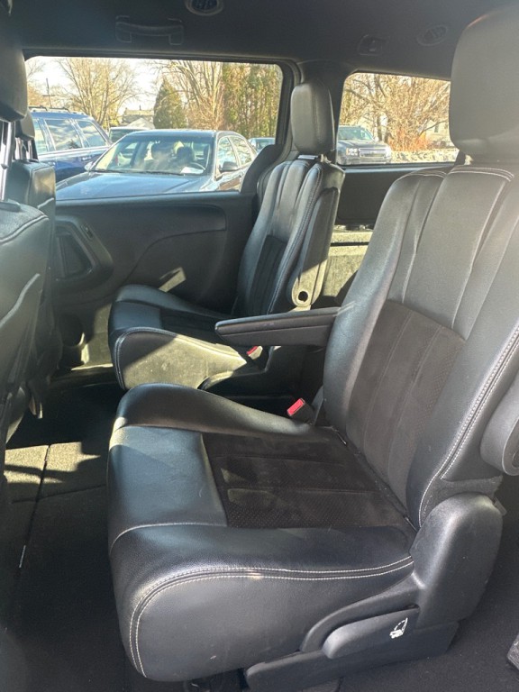 2014 Dodge Grand Caravan Image 6