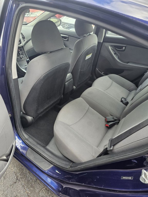2014 Hyundai Elantra Image 4