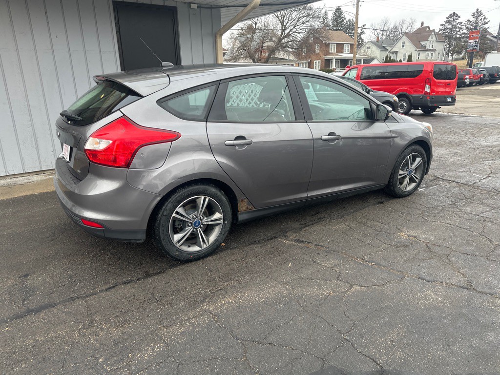 2012 Ford Focus Image 3