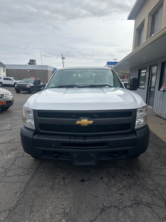 2012 Chevrolet Silverado 1500 Image 2