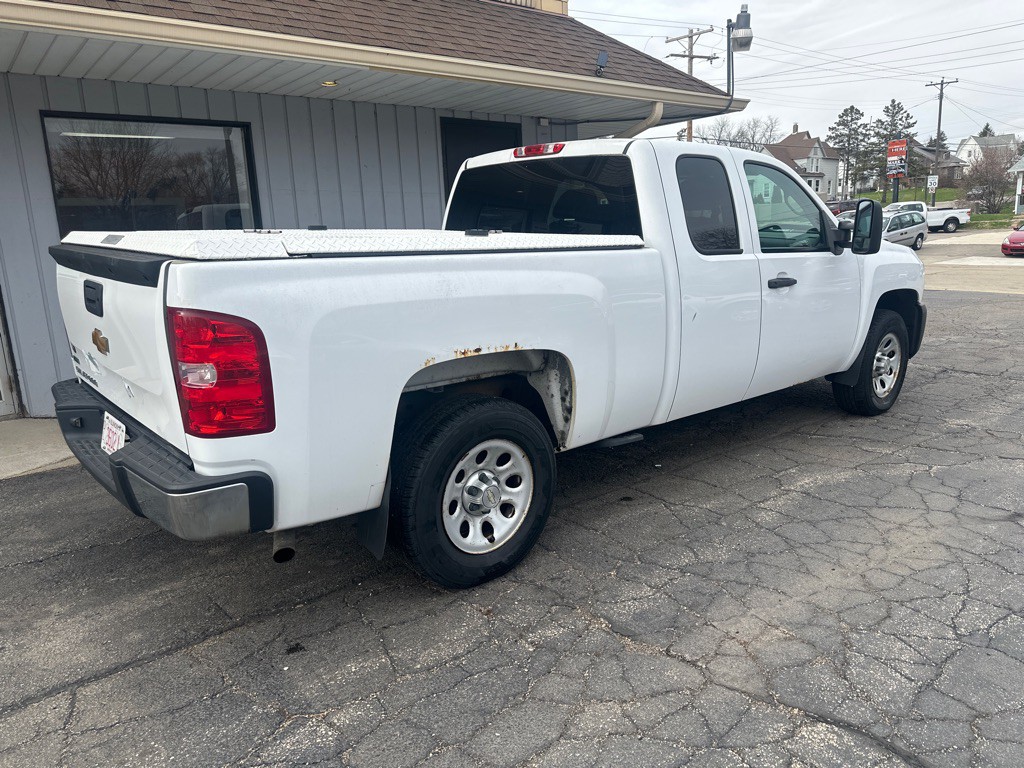 2012 Chevrolet Silverado 1500 Image 3