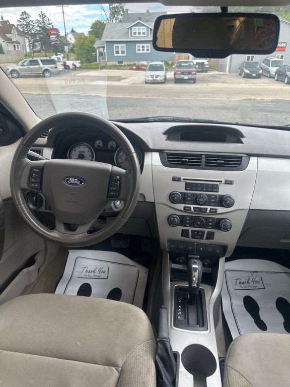 2010 Ford Focus Image 7