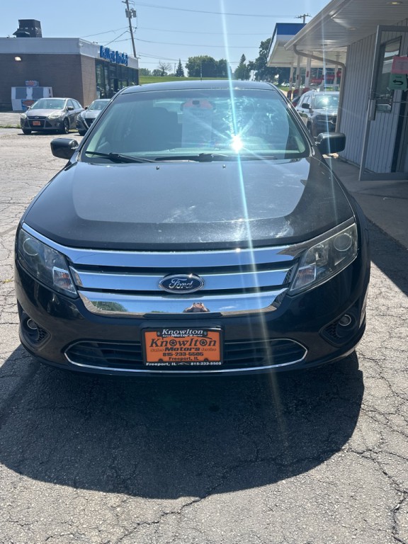 2010 Ford Fusion Image 2
