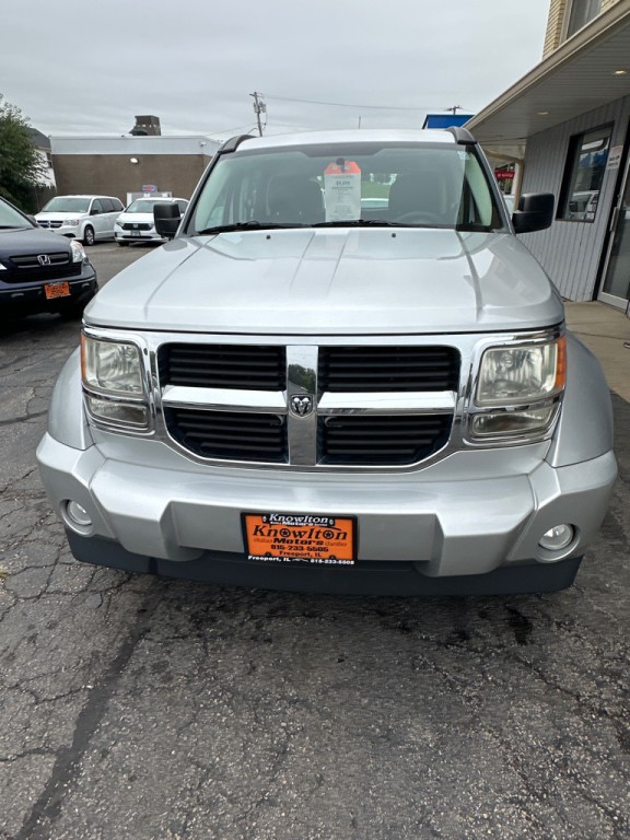 2011 Dodge Nitro Image 2