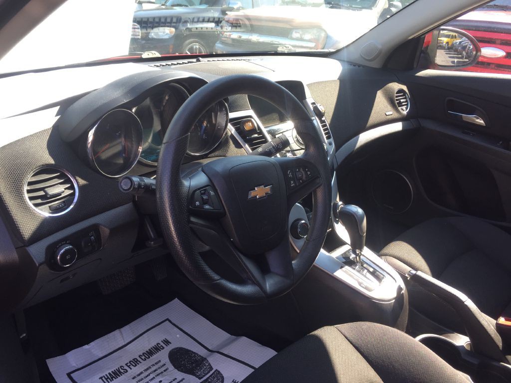 2015 Chevrolet Cruze Image 7
