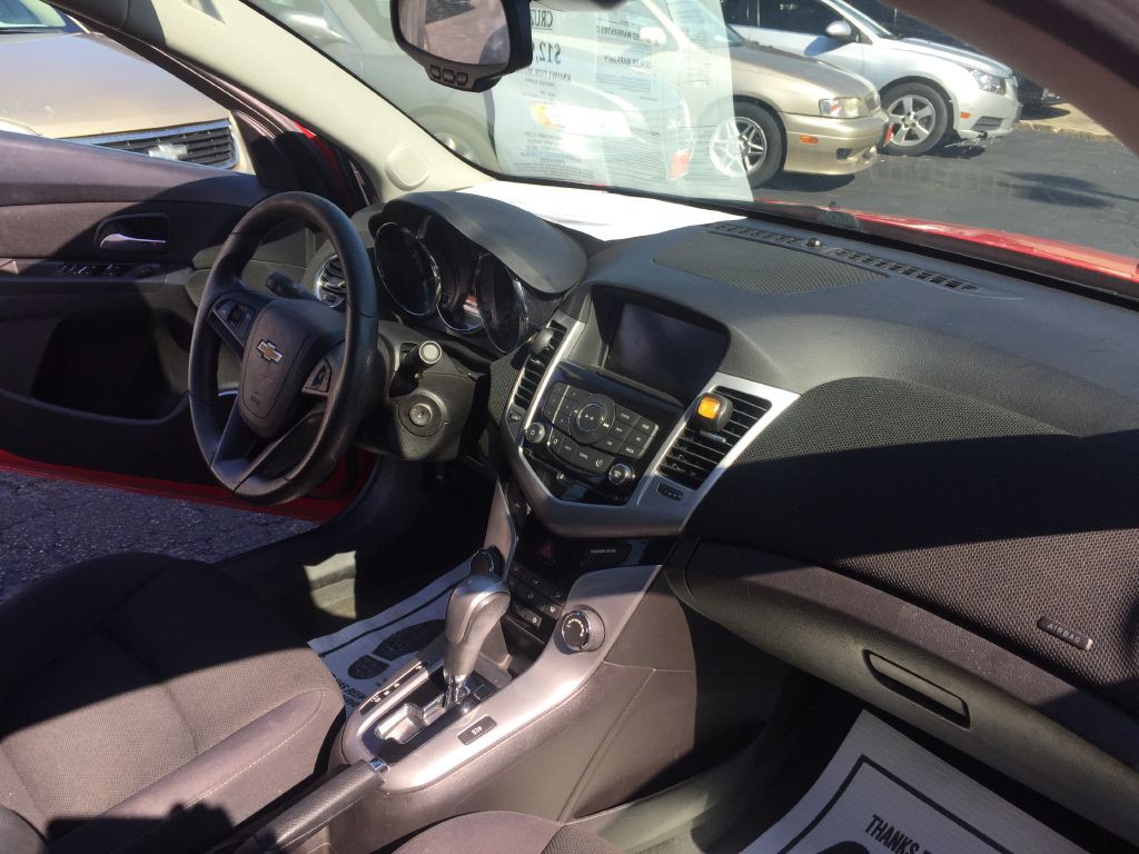 2015 Chevrolet Cruze Image 9