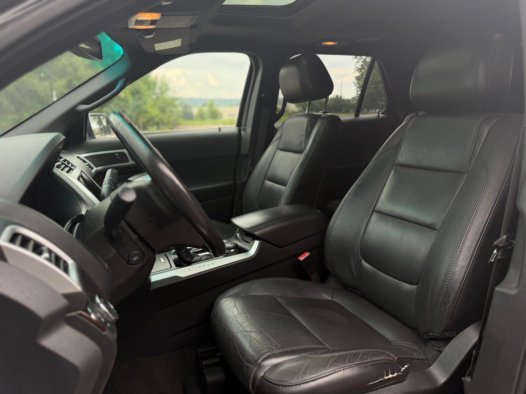 2015 Ford Explorer Image 7