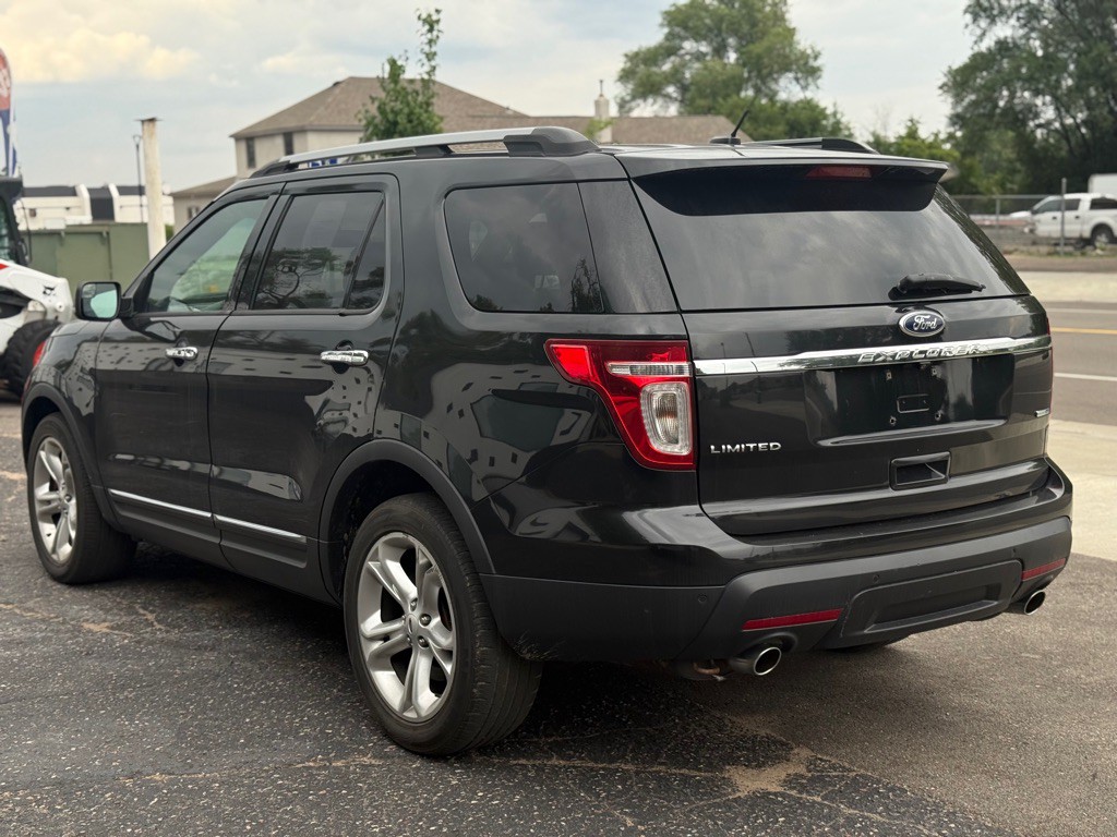 2015 Ford Explorer Image 15