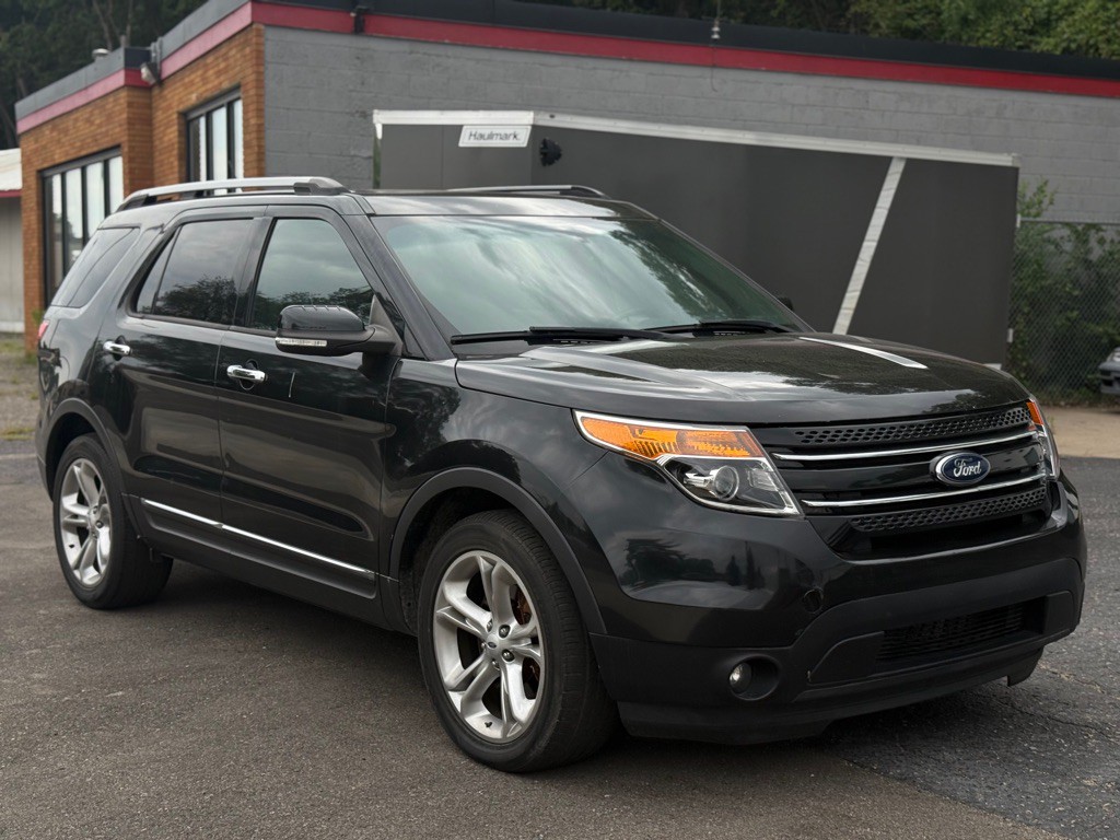 2015 Ford Explorer Image 19