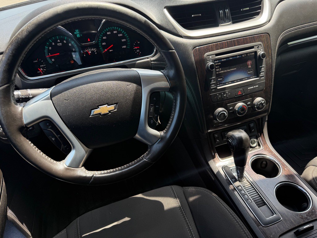 2016 Chevrolet Traverse Image 3