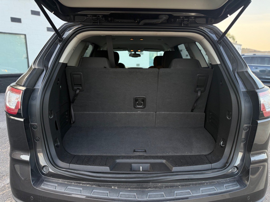 2016 Chevrolet Traverse Image 14