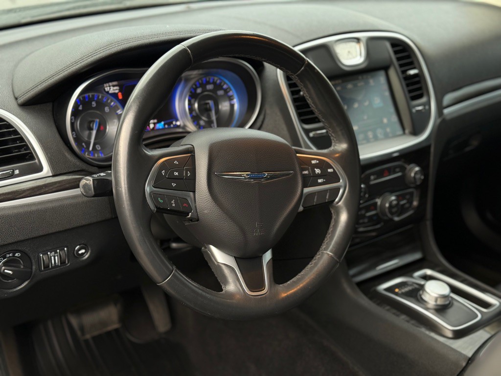 2016 Chevrolet Traverse Image 25