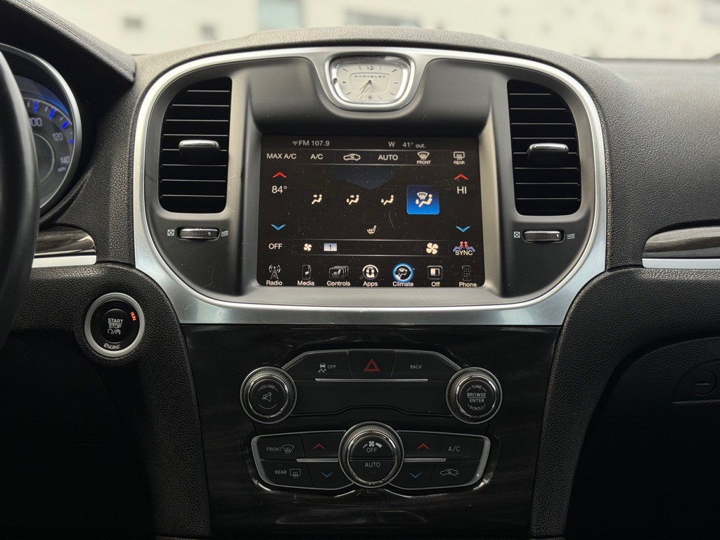 2016 Chevrolet Traverse Image 27