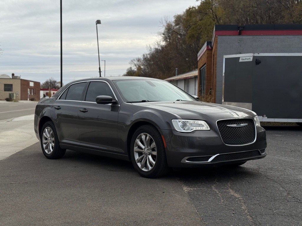 2016 Chevrolet Traverse Image 42
