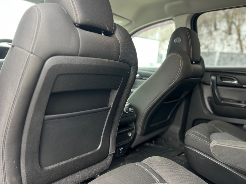 2016 Chevrolet Traverse Image 9