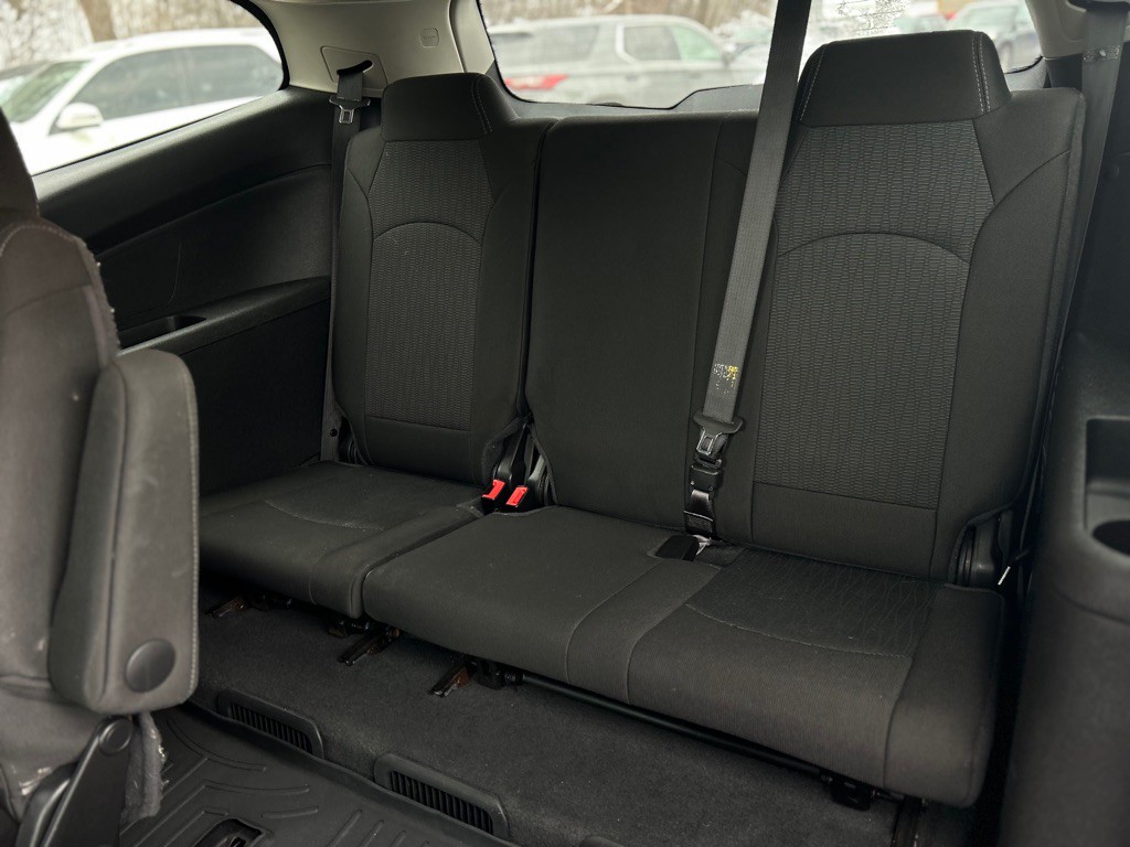 2016 Chevrolet Traverse Image 11