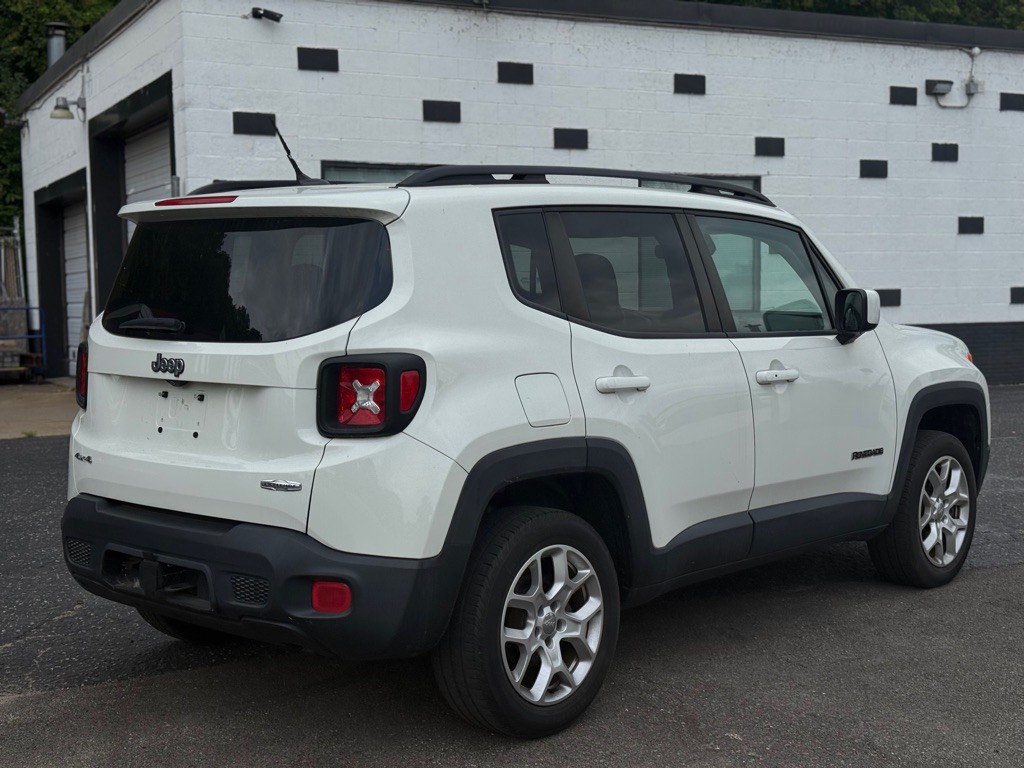 2015 Jeep Renegade Image 11