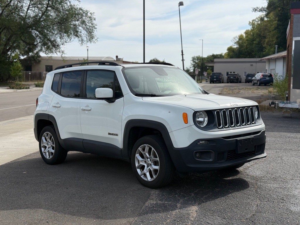 2015 Jeep Renegade Image 16