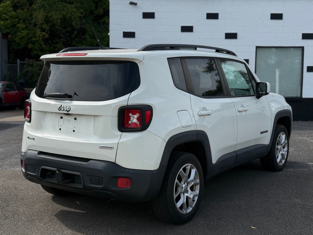 2015 Jeep Renegade Image 18