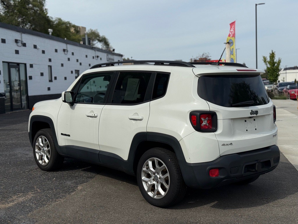 2015 Jeep Renegade Image 20