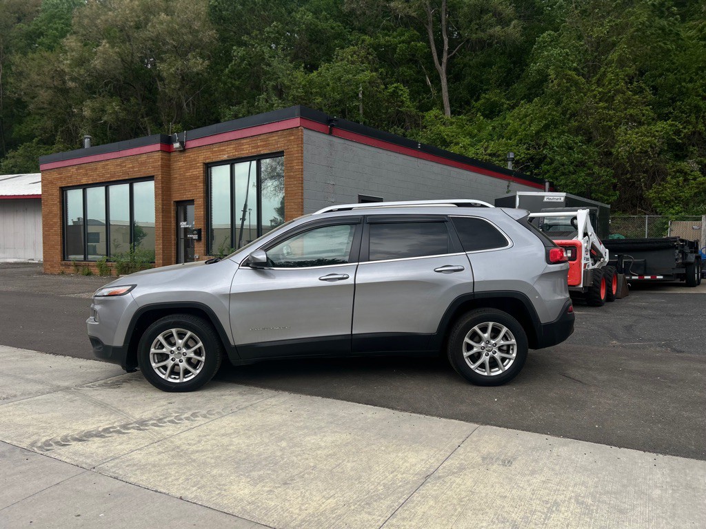 2014 Jeep Cherokee Image 12