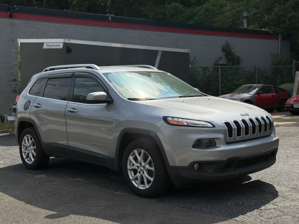 2014 Jeep Cherokee Image 16