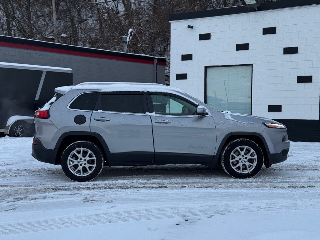 2014 Jeep Cherokee Image 11