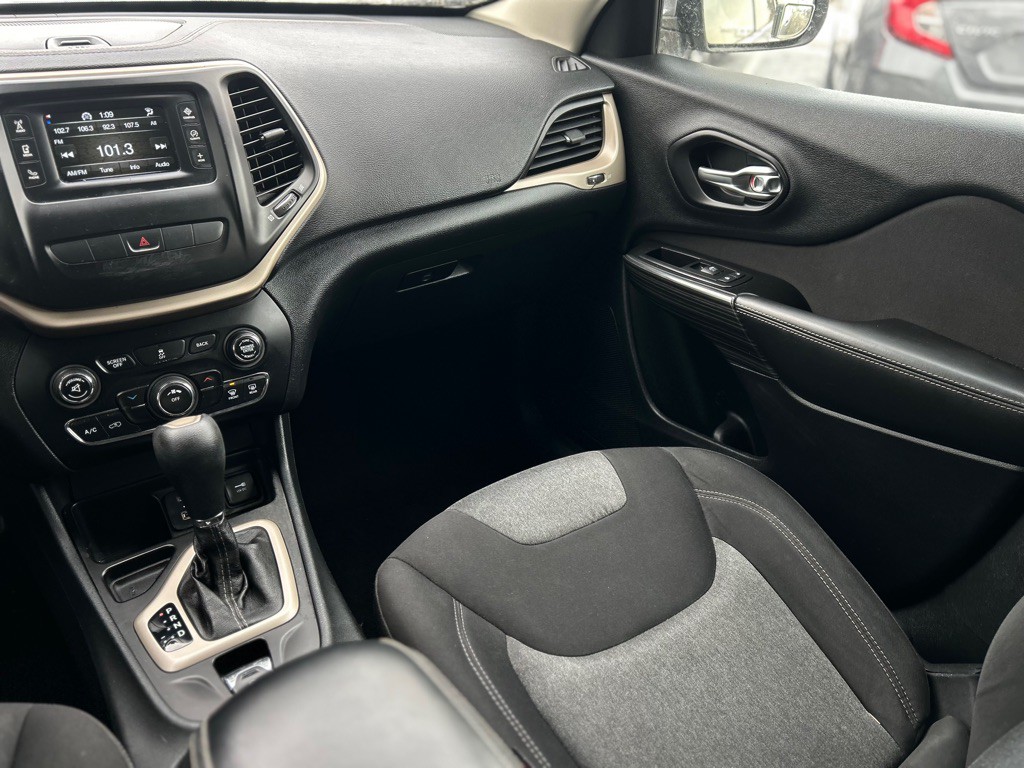 2014 Jeep Cherokee Image 3