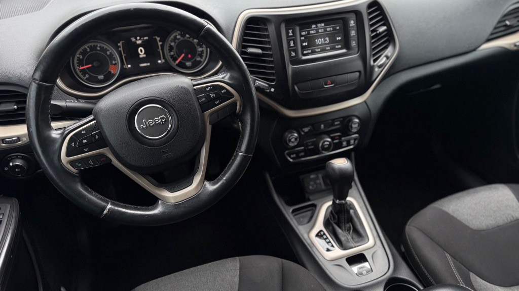 2014 Jeep Cherokee Image 6