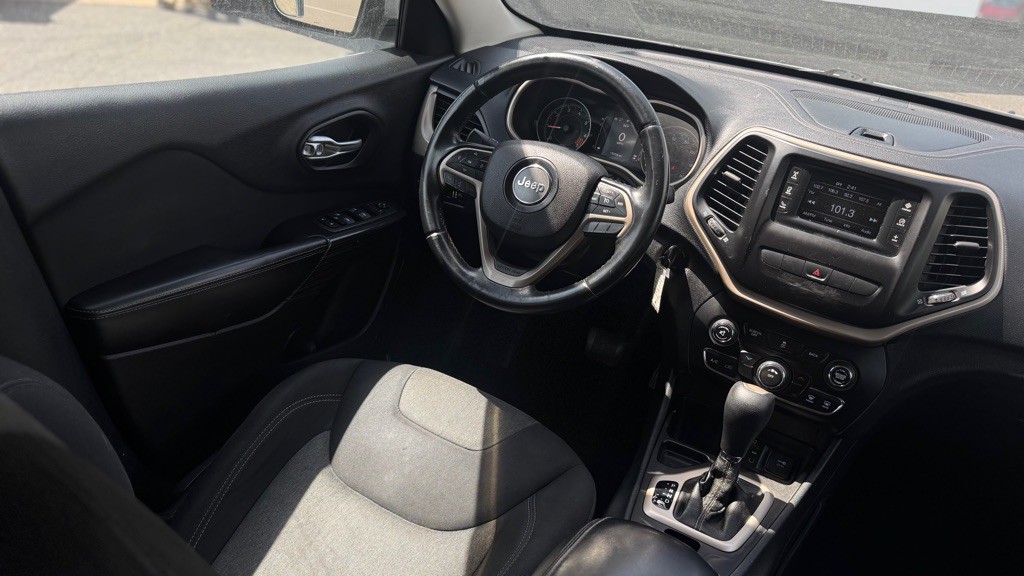2014 Jeep Cherokee Image 3