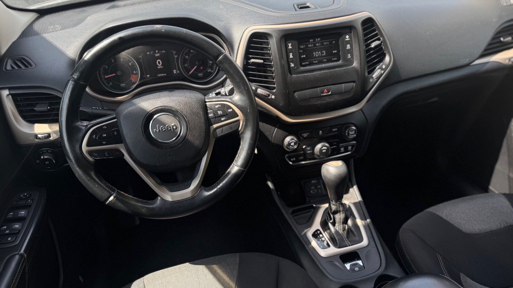 2014 Jeep Cherokee Image 6