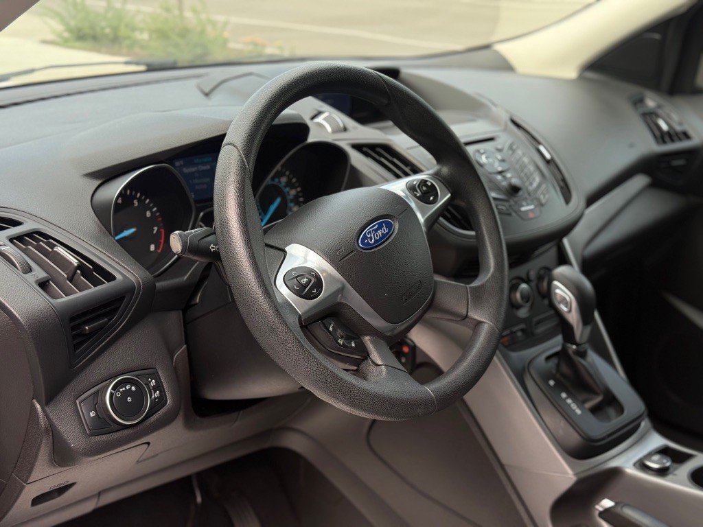 2015 Ford Escape Image 3