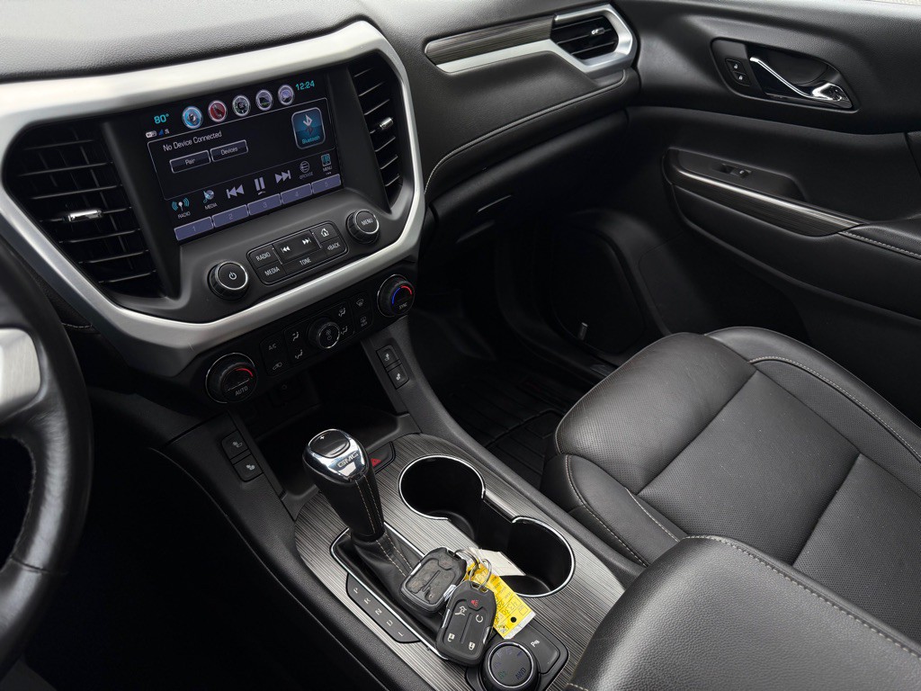 2018 GMC Acadia Image 6