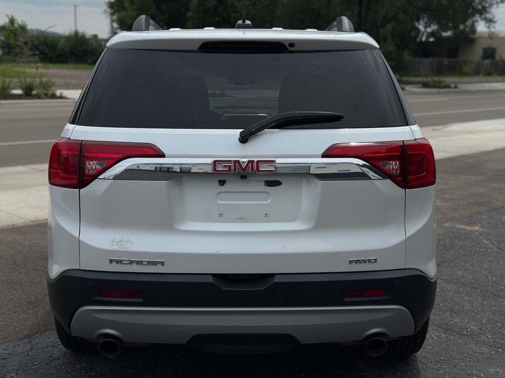 2018 GMC Acadia Image 16