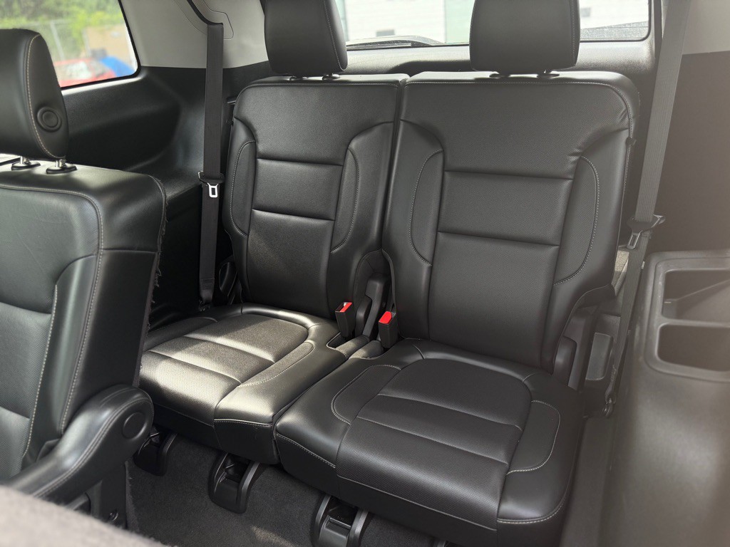 2017 GMC Acadia Image 10