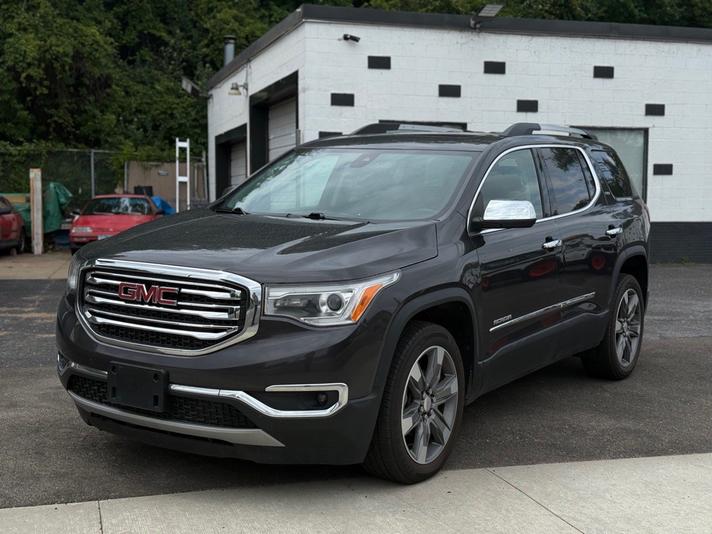 2017 GMC Acadia Image 12